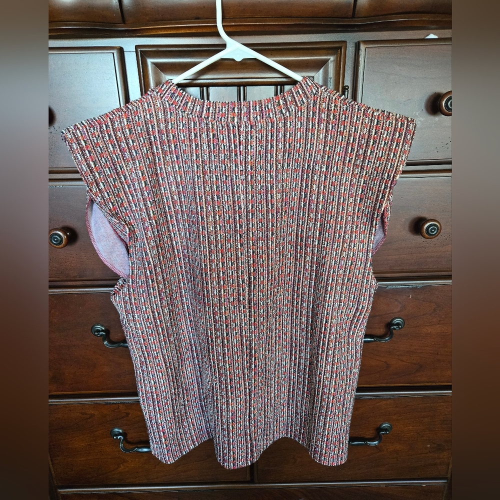 NWT, Women's Multicolor Knit Top, Sz. L - Picture 4 of 4